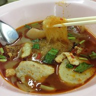 เมนูของร้าน ก๋วยเตี๋ยวหกดาว เจ๊ลี่