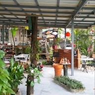 บรรยากาศ Sushi Corner In The Garden