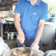 หน้าร้าน สนามชัยเป็ดพะโล้ 1