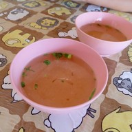 เมนูของร้าน ป้าจิ๋มหมูกรอบ