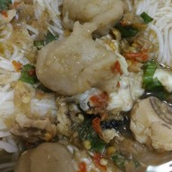 มุมอร่อย ขนมจีนพี่น้อย