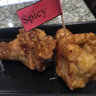 เมนูของร้าน Tuxz