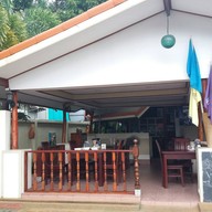 ร้านก๋วยเตึ๋ยวบ้านดิว