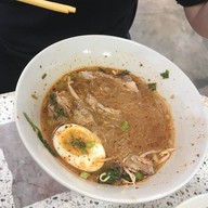 ก๋วยเตี๋ยวกระดูกแก้ว