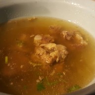บะหมี่เกี๊ยวสงการนต์