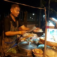 บะหมี่เกี๊ยวสงการนต์
