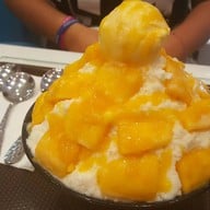 เมนูของร้าน First Snow Seacon Bangkae