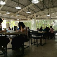 แพะคึกคัก