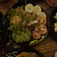 แจ๋วจริง Bar & Restaurant