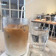 เมนูของร้าน canteen.th h_____space
