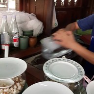 ก๋วยเตี๋ยวสุโขทัย สนามบินสุโขทัย