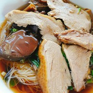 สนามชัยเป็ดพะโล้ 1