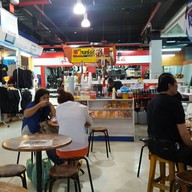 บรรยากาศ ไทยชง แฮปปี้แลนด์เซ็นเตอร์