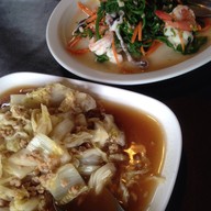 เมนูของร้าน อิ่มเพลิน สวนผึ้ง