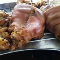 เตี๋ยวหมูตุ๋น ลูกสาวอ้วนหลักห้า