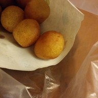 กล้วยทอดลุงประเมศฐ์