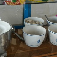 เตี๋ยวหมูตุ๋น ลูกสาวอ้วนหลักห้า