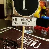 MaDame Cafe'