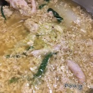 น้ำซุปต้องต้มนานๆๆแบบนี้ถึงอร่อย 😋😋ใส่เต้าเจี้ยว/ไข่จากจานหมู 