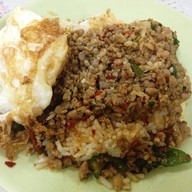 ผัดไทหมูกรอบ มาลัยแมน