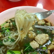 ก๋วยจั๊บญวนอุบล
