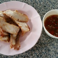 เมนูของร้าน ไก่ทอดเจ๊กี ส้มตำโปโล ลุมพินี