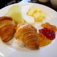 Kensington Close Hotel