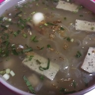 เมนูของร้าน คุณแดงก๋วยจั๊บญวน วังหลัง