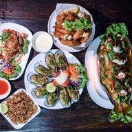 เมนูของร้าน SevenDays Dine in The Garden อ่าวอุดม