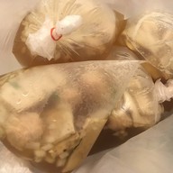 เมนูของร้าน คุณแดงก๋วยจั๊บญวน วังหลัง