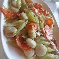 HONG KONG LUCKY RESTAURANT