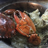 เมนูของร้าน สมศักดิ์ปูอบ Y บีทีเอสกรุงธนบุรี