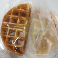 เมนูของร้าน วอฟเฟิลนมสด(ตลาดเซพวัน)