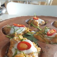 เมนูของร้าน Platoo Restaurant บีไฮฟ์ เมืองทอง