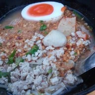 ก๋วยเตี๋ยวต้มยำ ข้าวกะเพรา อร่อยที่สุด ชายหาดชะอำ ชะอำ