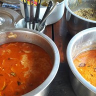 ครัวเงาะป่า