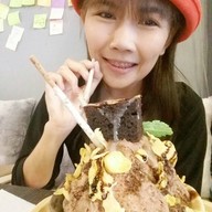 Trophy Dessert Bar and Steak