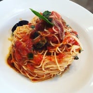 Bacino Café & Bistro