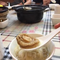 เมนูของร้าน Madame Fong Kitchen พร้อมพงษ์