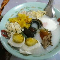 เมนูของร้าน โจ๊กแต้จิ๋ว 24 ชม. บ้านดู่