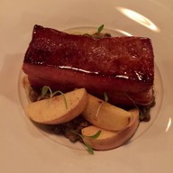 Smith Restaurant & Bar สุขุมวิท 49