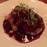 Smith Restaurant & Bar สุขุมวิท 49