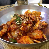 อาจุมม่า ปลาย่าง ณ Saengseon-gui Alley