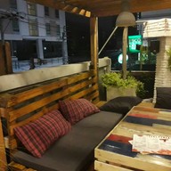 บรรยากาศ Wake Up Steak & Coffee