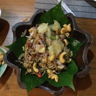 เมนูของร้าน ครัวพรรวา