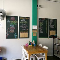 บรรยากาศ ทับเที่ยง เย็นตาโฟเมืองตรัง
