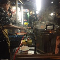 หน้าร้าน ขนมบัวลอยโบราณ (ป้าหมวย)