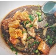 เมนูของร้าน ป้ามาก๋วยเตี๋ยวโบราณ