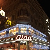 หน้าร้าน AIDA Café Konditorei