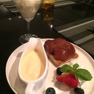 เมนูของร้าน 4 Garcons Restaurant